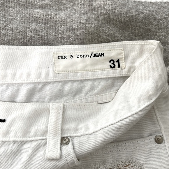 Rag & Bone| White Marin Destroyed Denim Cut Off Shorts| Sz 31 - Picture 4 of 7